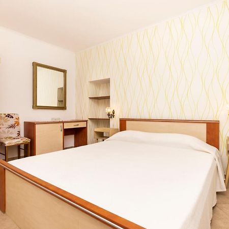 Apartments Dominik Mali Lošinj Εξωτερικό φωτογραφία